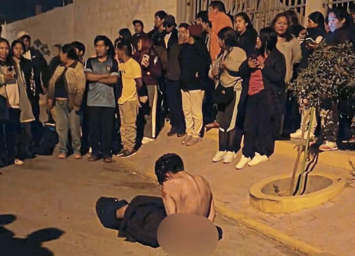 Vecinos de Cerro Colorado retienen a presunto asaltante tras ataque a estudiante