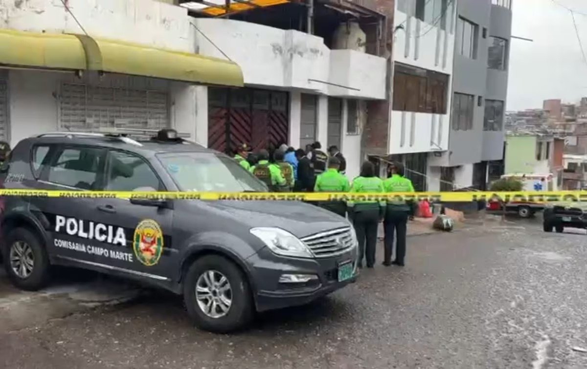 Joven muere apuñalado tras discusión mientras bebía licor en Paucarpata