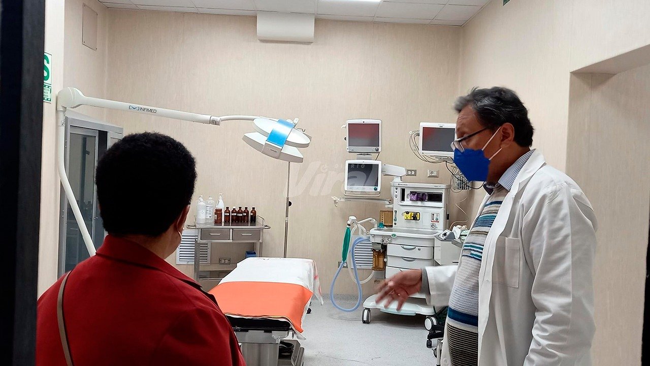 Contraloría detecta equipos médicos inoperativos y riesgo por medicamentos en el hospital Honorio Delgado