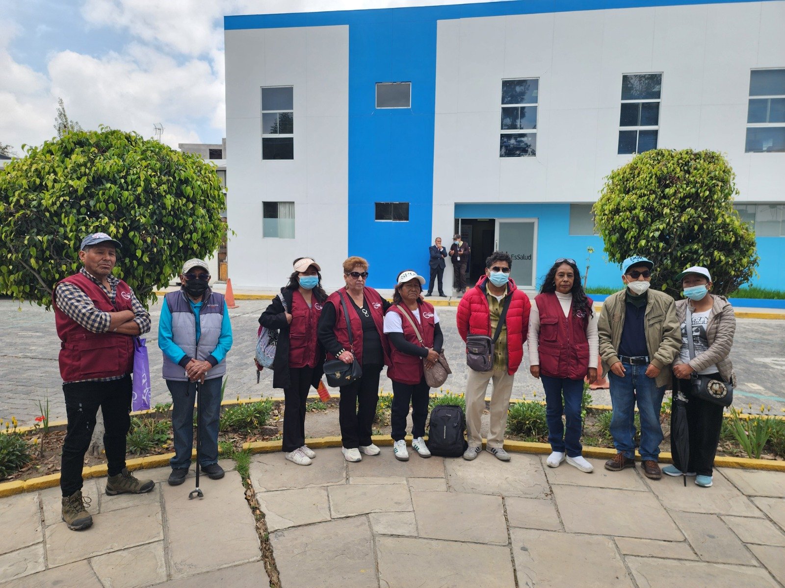 Pacientes renales protestan por desabastecimiento de medicamentos en EsSalud Arequipa