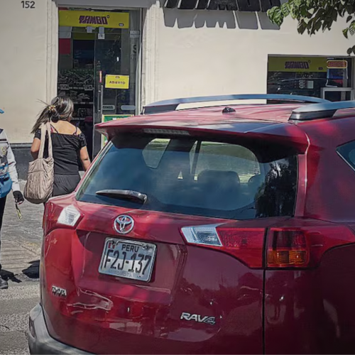 Retoman el sistema de plaqueo vehicular en el Centro Histórico de Arequipa