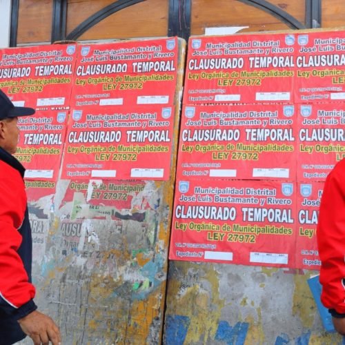 Clausuran establecimiento tras hallazgo de drogas y actividades ilegales