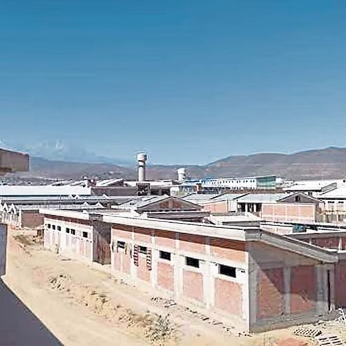 Arequipa concentra millones en obras públicas paralizadas