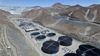 Cerro Verde obtuvo ganancias de casi US$1 000 millones en 2024 y pagó S/122 millones por uso de agua en 25 años
