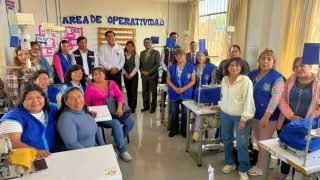 Bustamante impulsa emprendimiento femenino con curso de confección textil 2026