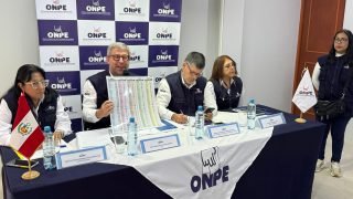 ONPE niega fraude y alerta campaña de desprestigio