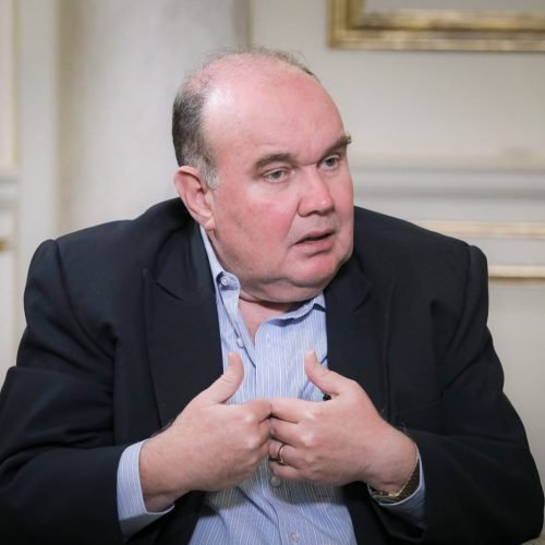 Elecciones 2026: Rafael López Aliaga se basa en encuesta falsa para afirmar que ganará en primera vuelta