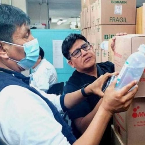 Arequipa duplica casos de reacciones adversas a medicamentos en 2025.